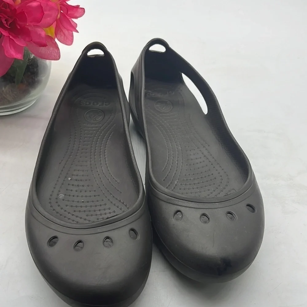 Crocs brown ballet flats Sz 11. CR0175A